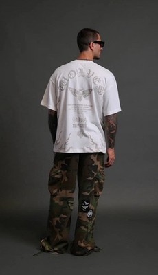 Wolves Never Back Down ''Premium'' Oversized Tee in Cream