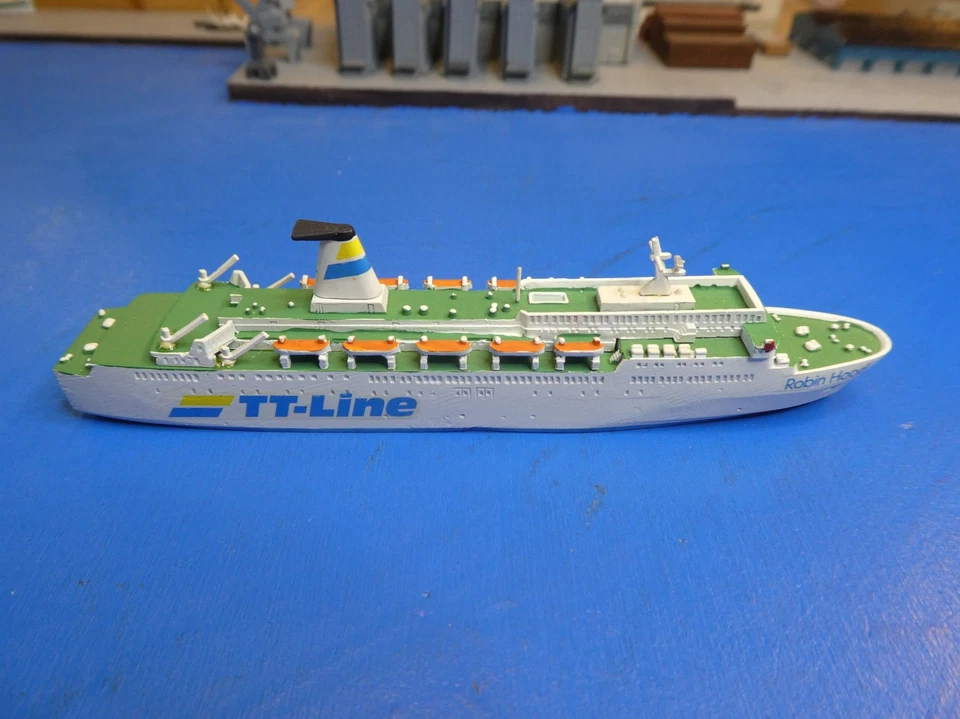 Fährschiff Robin Hood (D) in 1:1250 Hersteller Hansa Nr. S. 296 I