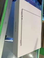 Apple MacBook Air 2025 13” M4  16GB RAM, 256GB SSD BH-100% BC-2 Warranty & Box