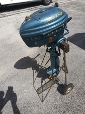 Old Vintage Chris-Craft "Challenger" Outboard With Vintage Stand Included.