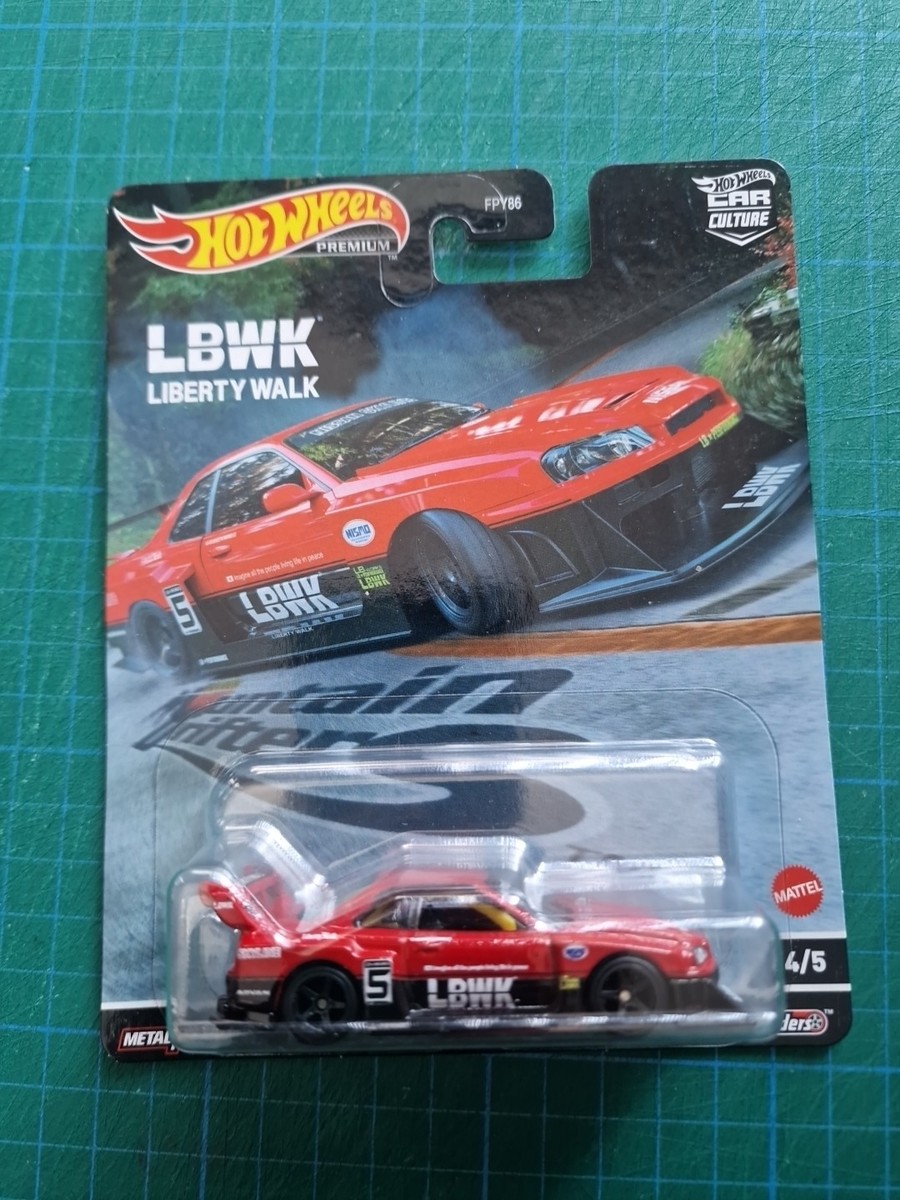 Hot Wheels Boulevard Nissan Skyline r34 liberty walk white( numbered 70 in series ) jdm premium - België