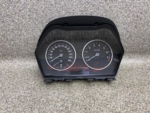 Kombiinstrument Tacho 7592426 63Tkm BMW 1er F20 116i 14.1988.099