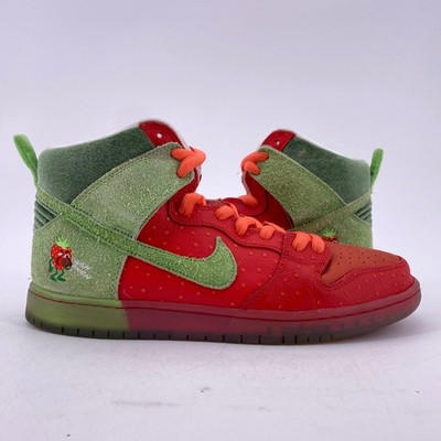 Nike SB Dunk High ''STRAWBERRY COUGH'' 2021 - Size 10.5 - cw7093 600 (7006-21)