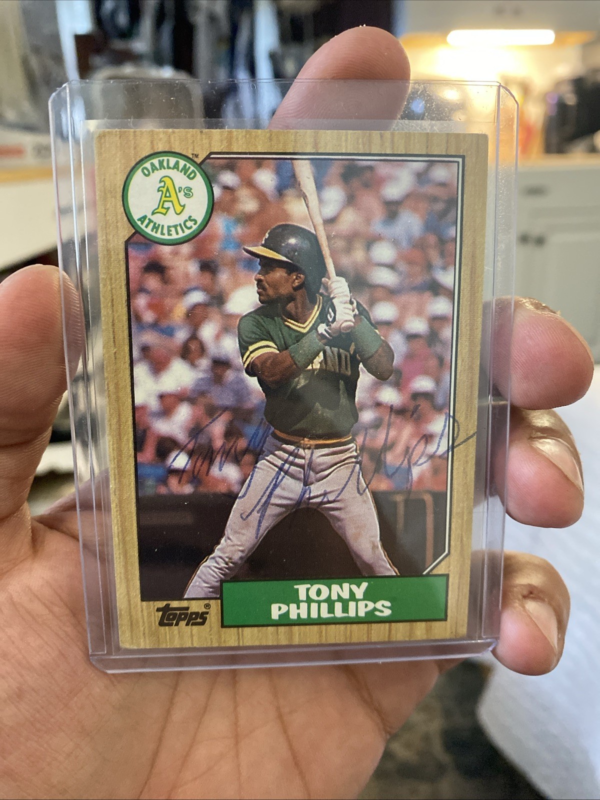 1987 Topps Autographed Vintage Tony Phillips Oakland Athletics Star MLB Baseball