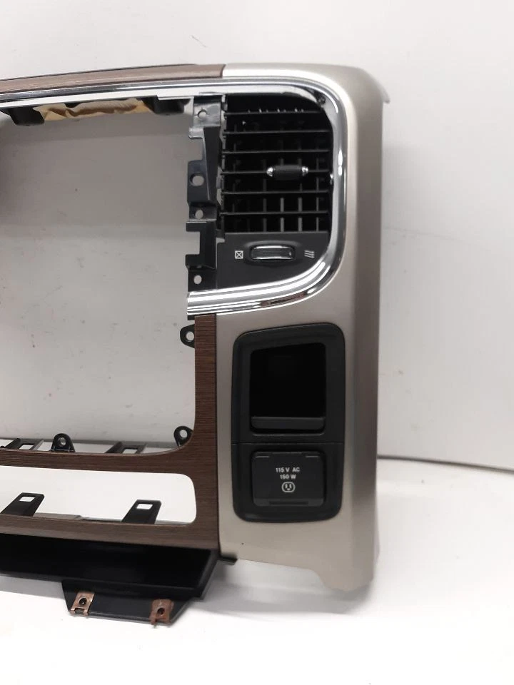 13-20 RAM 3500 RADIO/TEMP CLUSTER BEZEL WOODGRAIN 1VY941X9AC Foto 2 de 4