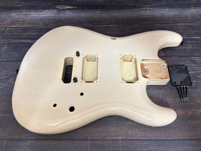 1985-86 Fender Japan ST-535 Stratocaster Body Alder w/Plate Made in Japan
