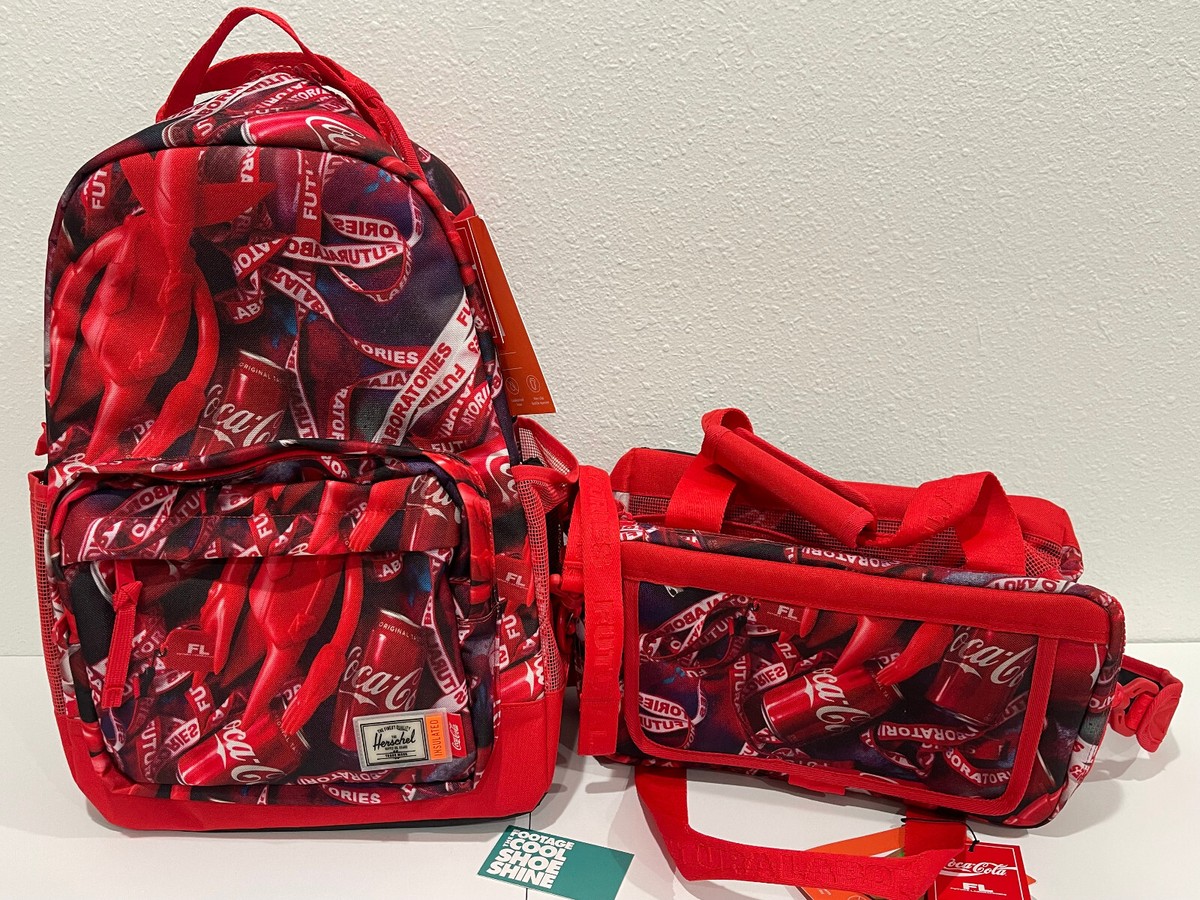 【新品・タグ付き】LeSportsac × Coca-Cola コラボ リュック 新品・タグ付き】LeSportsac × Coca-Cola コラボ リュック
