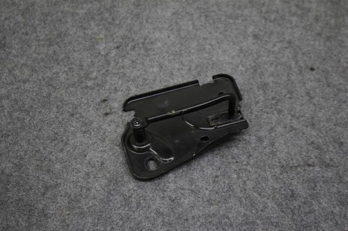 Original Audi TT 8S Schliessbügel für Motorhaube 8S0823185C Bügel vorne links