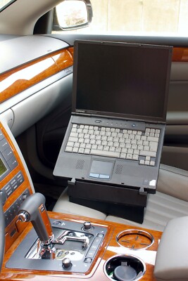 Auto Office Laptop Notebook Tablet Halterung Pad iPad HR Halter + Sitzausgleich