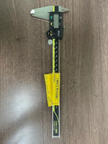 Mitutoyo CD-8" AX: Digital Caliper, 500-172-30, Not working, As-is (5178)