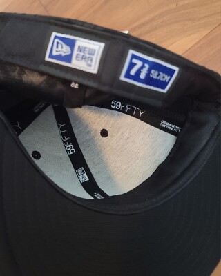 い NWT New Era Oakley O Takumio Embroidered Logo Black Snapback 91282