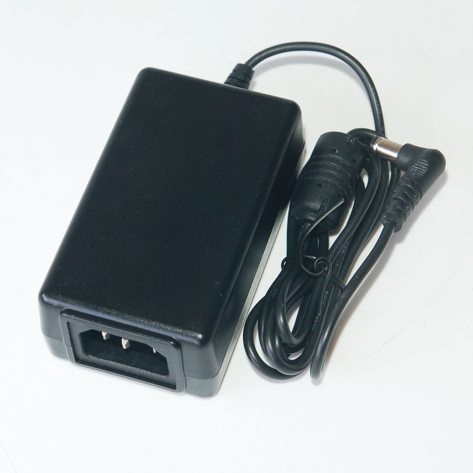Chargeur Polycom 48V 0.52A - Adaptateur Secteur 1465-44243-001 (Testé, état Neuf)