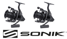 2 X Mulinello da Pesca alla Carpa SONIK Xtractor+ 5000 Carbon Quick Drag