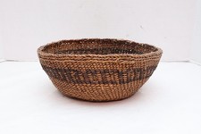 ATQ LARGE 19th C. Quinault Northwest Coast Native American Indian Basket 10"x4"
