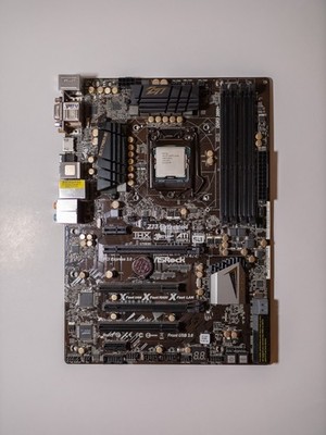 か*め様 i5-3570K / ASRock Z77M / メモリ8GB & 3 ASRock Z77 Extreme4, LGA 1155, Intel (90-MXGKX0-A0UAYZ