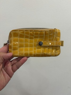 Brighton- Twister Id Wallet