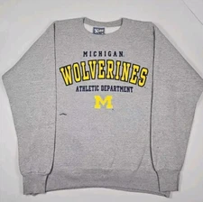 VTG University of Michigan Wolverines Lee Sports Sz M Crew Sweatshirt USA Nutmeg