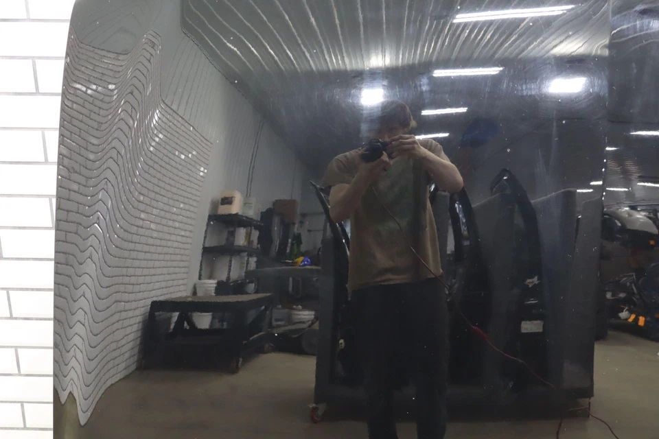 00-06 Chevy Tahoe/Suburban 99-02 Silverado GMT800 OEM Hood (Onyx Black 41U) Foto 3 de 4