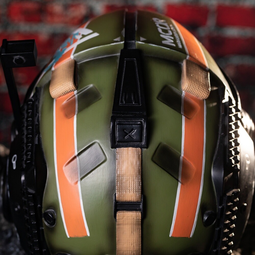 Xcoser製　Titanfall 2 パイロットヘルメット　ジャッククーパー Titanfall 2 Jack Resin Cooper Helmet Deluxe LED Mask for Men