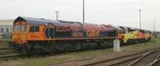 PHOTO  CLASS 66 66731 EASTLEIGH STATION STABLING POINT BANK HOLIDAY MONDAY 5/5/1