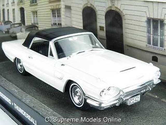 JAMES BOND FORD THUNDERBIRD CAR MODEL THUNDERBALL SEAN CONNERY ISSUE IXO K8