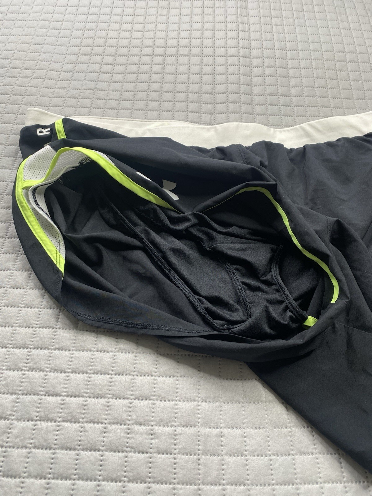 Under Armour UA Fly-By 2.0 Heat Gear Running Shorts Womens 3XL Lined Black thumbnail 5