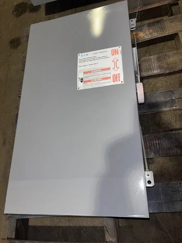 Eaton DH FRK 200 Amp 600v 3 PHASE Fused 3R FUSIBLE Safety Switch Disconnect