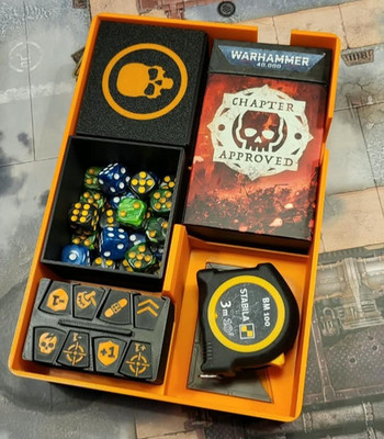 Wargaming Aufbewahrungsbox / Organizer für Tabletop mit Token und Würfelbrett