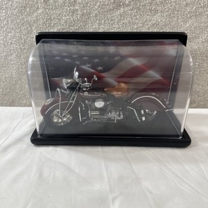Franklin Mint 1942 Indian Motorcycle Model 442 Precision Model 1:10 Scale W/Case