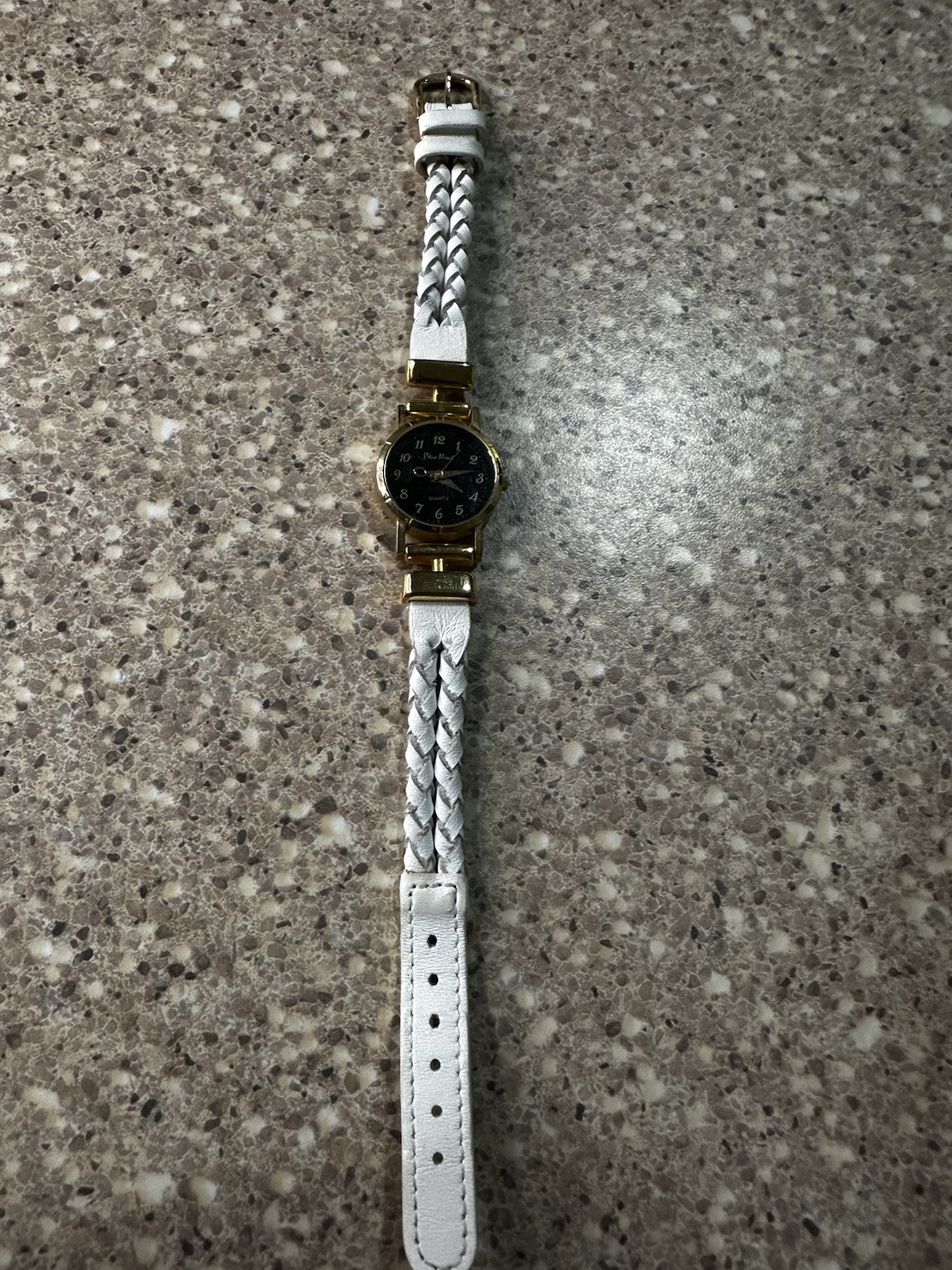 Beautiful Vintage PIERRE NICOL Watch (Needs A Battery) Vintage PIERRE NICOL Watch (Needs A Battery) | Mercari main image 2
