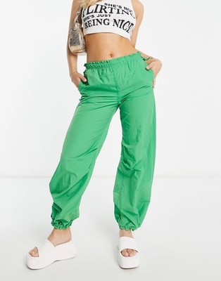 Bershka - Nylon parachute joggers - Green - Size: M