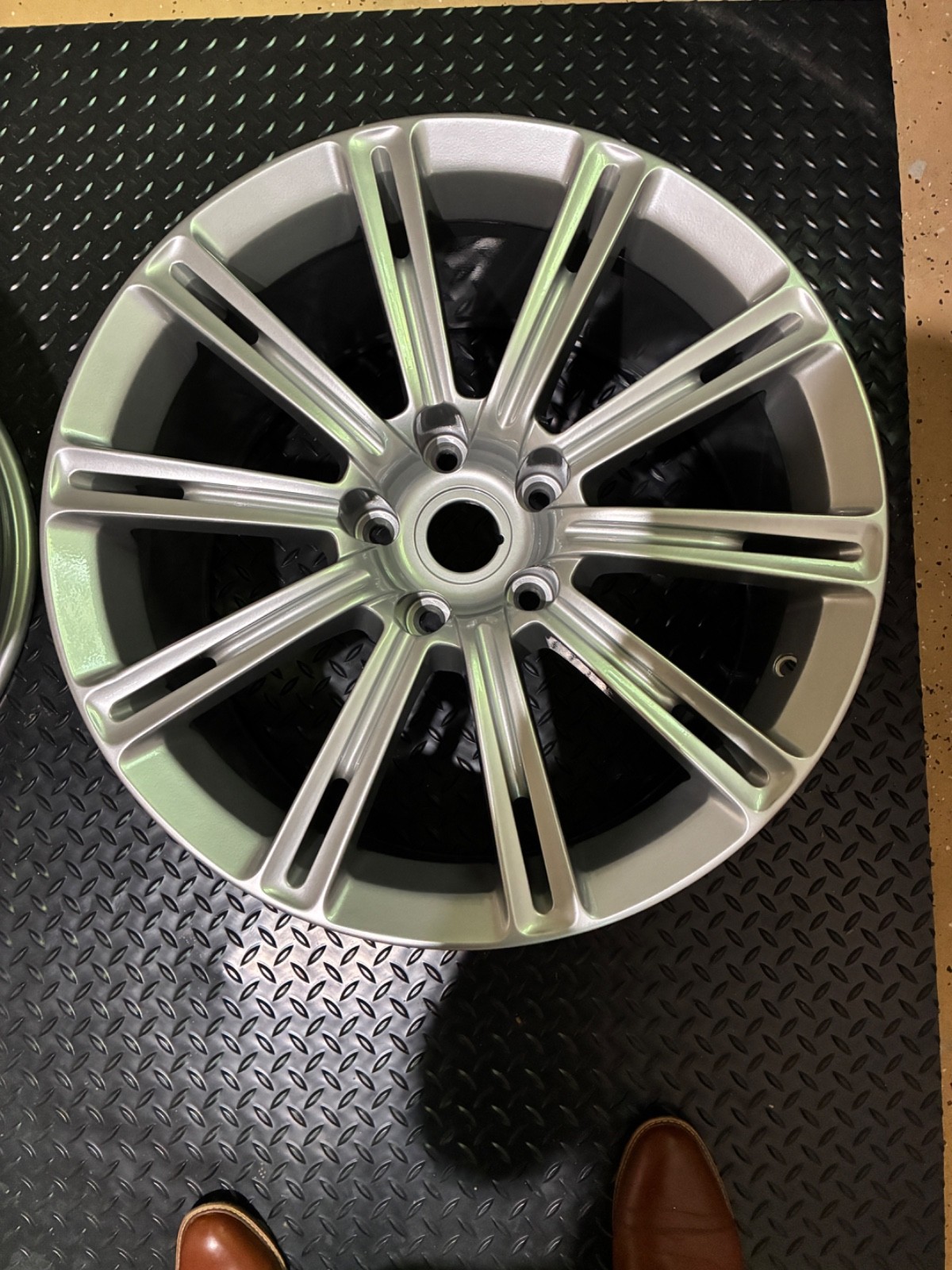Aston Martin Rapide Rear Wheels, 2010, 2011, 2012, 2013, 20' 20x11, OEM Restored