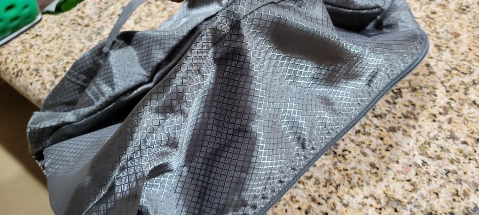 Biaggi Zipsak 631105 1 Medium Packing Zip Cube Gray 14" Tall X 9"Wide 4.5" Deep - Image 4 of 4