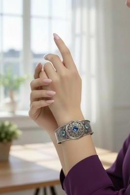 Sarda 925 Sterling Silber Topas und Amethyst Medaillon Manschette