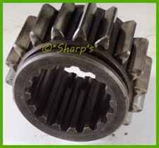 R95R AR894R * John Deere R Transmission First Speed Sliding Pinion * Clean!