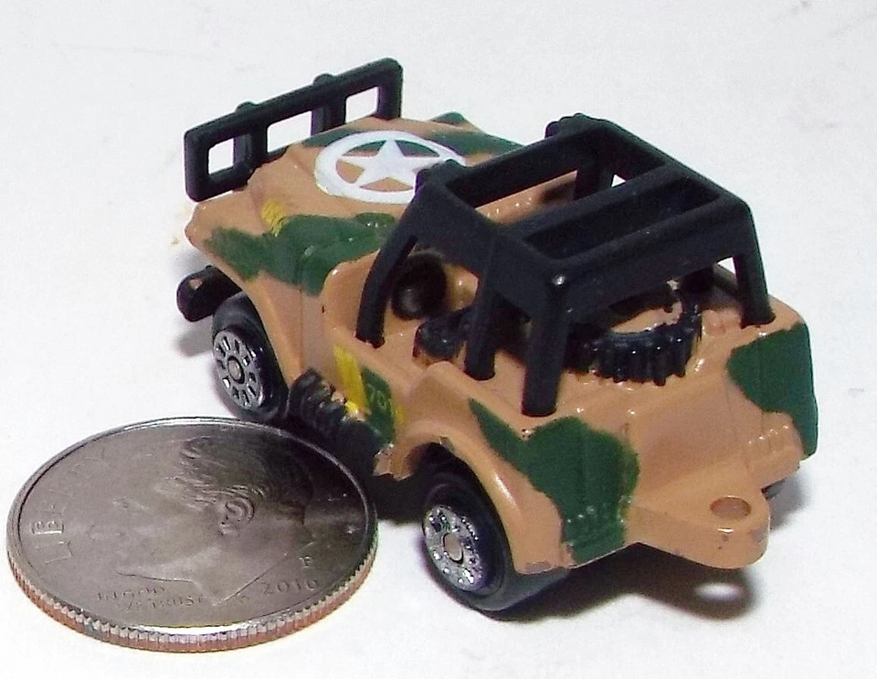 Small Micro Machine US Army Jeep with Roll Bars in Desert Camo w/Black Roll Bars - Image 4 of 4