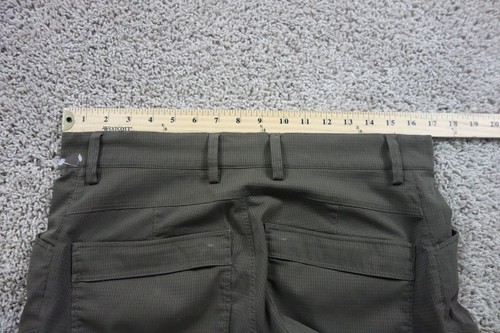 Kuiu Shorts Herren 32 grün Cargotaschen DWR Makspec Ripstop Jagd - Bild 5 von 8