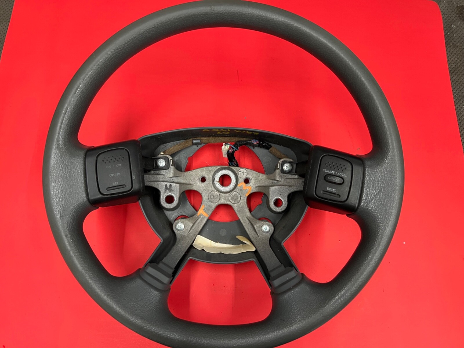 20042008 DODGE RAM 1500 2500 STEERING WHEEL RUBBER DARK SLATE USED OEM