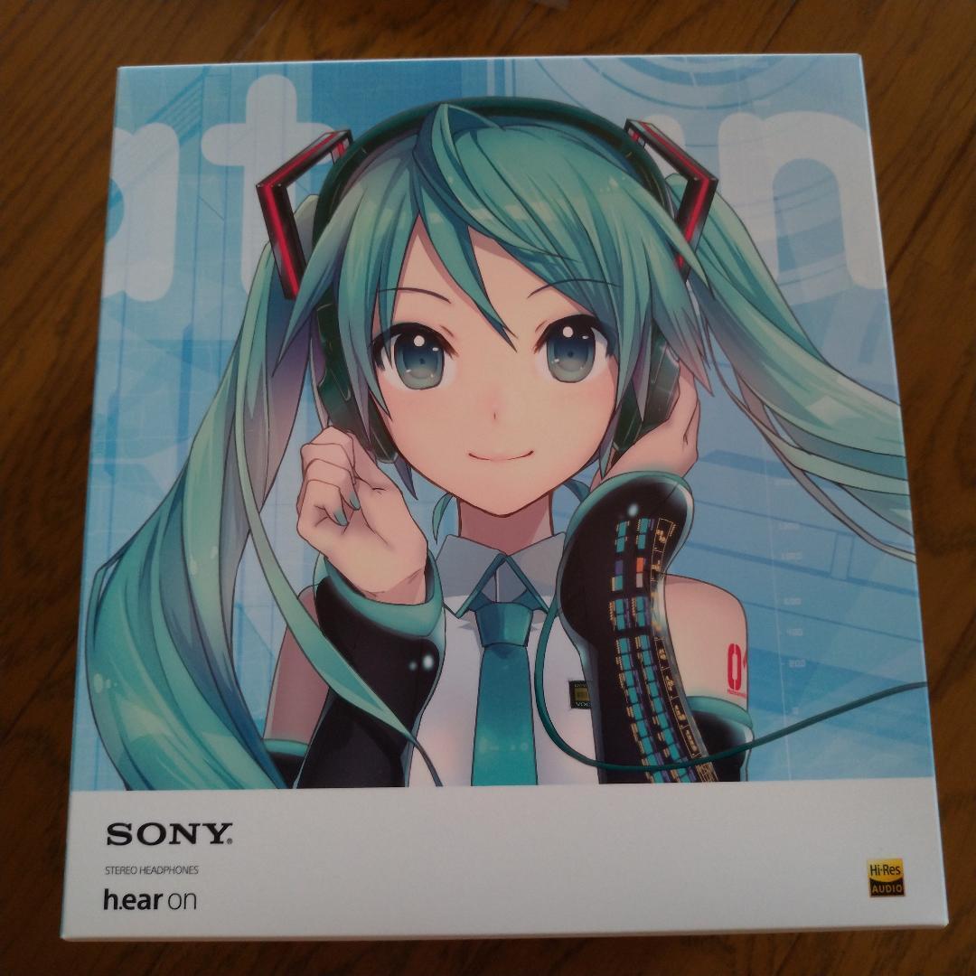 Sony MDR-100A Hatsune Miku Model Headphones NEW from Japan Sony MDR-100A Hatsune Miku Model Headphones NEW from Japan