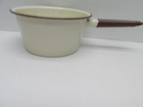 LOT OF 3 VINTAGE POT / PAN Cream & Brown Enamel Kitchen Cooking Camping - Picture 3 of 18