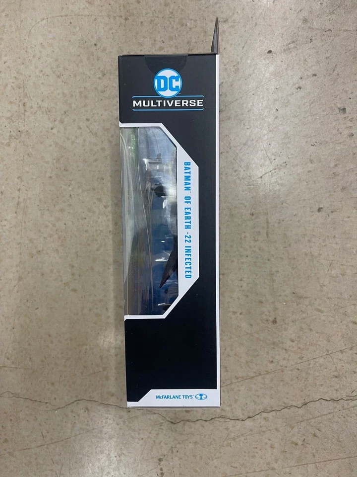 Figura de acción infectada McFarlane DC Multiverse Batman of Earth 22 Foto 4 de 4