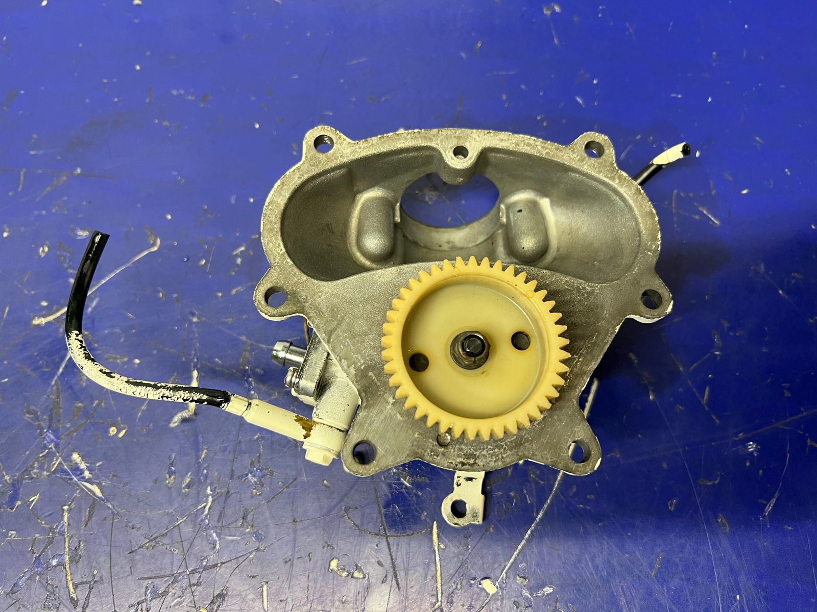 Seadoo 587 Intake Manifold & Oil Pump SPX SP SPi GTS GTX Explorer