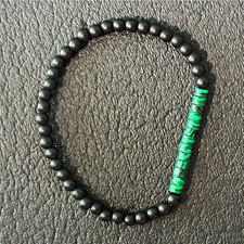 Black Green Round Stone Beaded Stretch Bracelet, Green Accent Bead, No Clasp