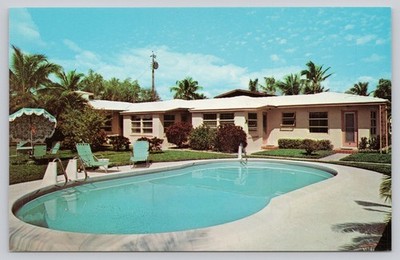 Bay View Apartments Fort Lauderdale FL Vintage Chrome Postcard Pool