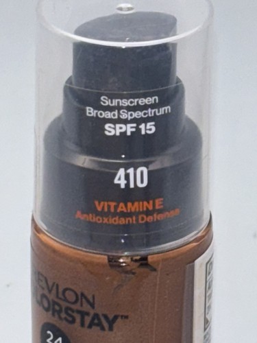 REVLON Colorstay LONGWEAR MAKEUP 24 Hr 401 Deep SPF 15 Combination/Oily - Picture 2 of 3