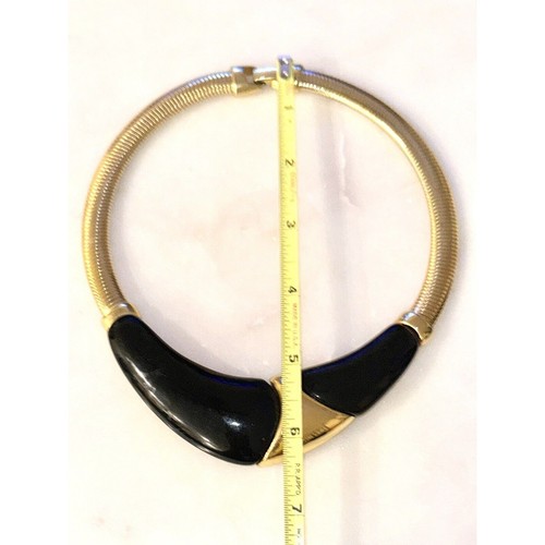 Collana Napier Vintage Tono Oro Resina Nera Acrilico Gas Pipe Catena Omega - Foto 5 di 6