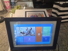 Dragon Touch Classic 10 WiFi Cloud Digital Picture Frame Working