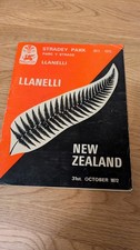 Llanelli v New Zealand all blacks, 31/10/72, programme good condition RARE