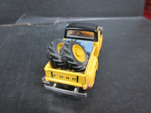 DTR Matchbox Model of Yesteryerar YIS02 1955 FORD F-100 - Picture 4 of 4