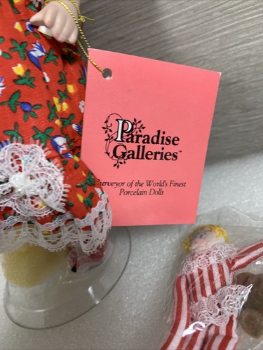 Vintage Paradise Galleries Treasury Collection Puppe - 8" mit Zubehör Ständer - Bild 4 von 5